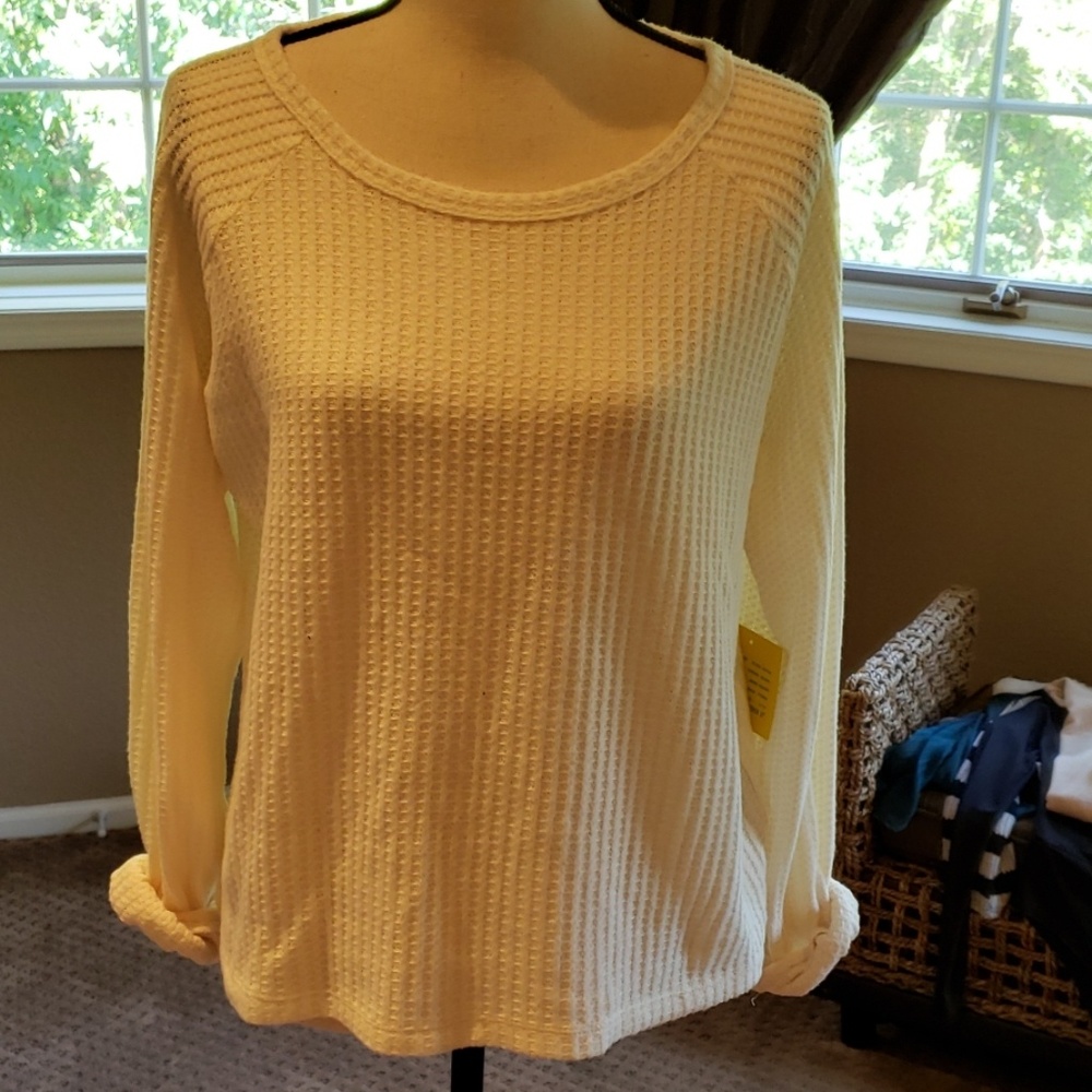 Forever 21 cream top